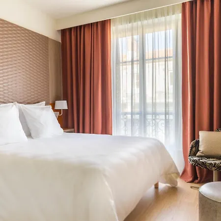 Hotell Oceania Le Metropole 4*