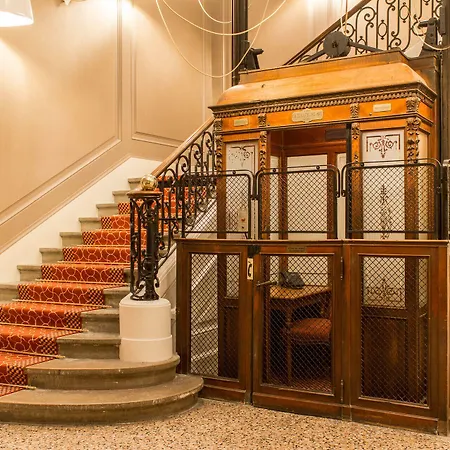 Oceania Le Metropole Hotell 4*