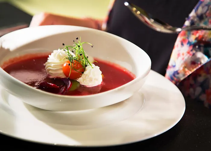 Oceania Le Metropole 4*