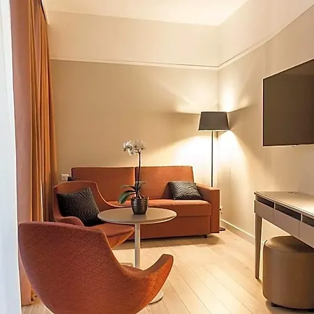 Oceania Le Metropole 4*