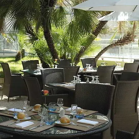 Oceania Le Metropole