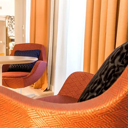 Ξενοδοχείο Oceania Le Metropole 4*