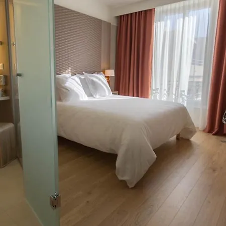 Hotel Oceania Le Metropole 4*