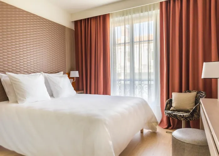 Hotel Oceania Le Métropole 4*