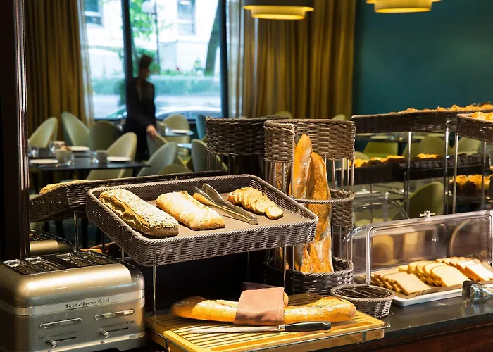 Oceania Le Métropole Hotel 4*