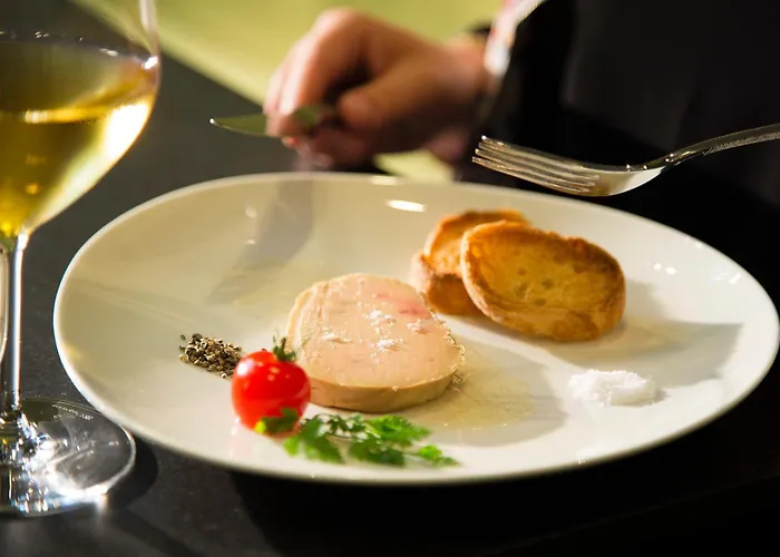 Hotel Oceania Le Métropole 4*