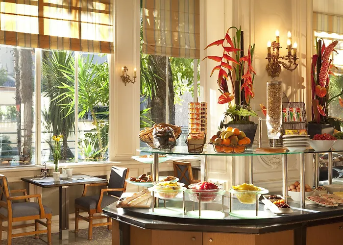 Oceania Le Métropole