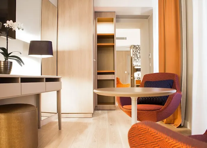 Oceania Le Métropole 4*